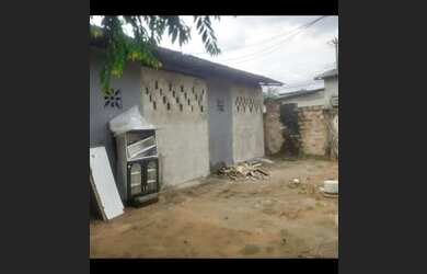 Imagem 4: Alugo casa. Varanda, 1 Banheiroe1 Dormitório