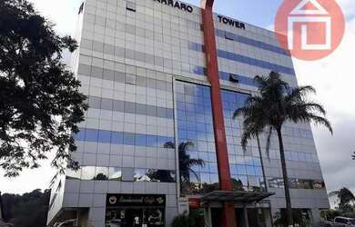 Imagem: O depósito possui 1 Vaga na garagem, 55m² de Área e está