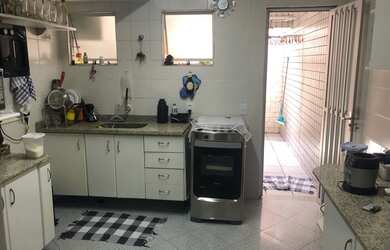 Imagem: A casa em condomínio possui 2 Dormitórios, 3 Banheiros, 1