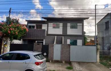 Imagem: A casa possui 2 Dormitórios, 2 Banheiros, 1 Vaga na garagem