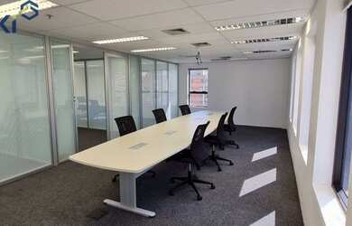 Imagem: O depósito possui 2 Vagas na garagem, 120m² de Área, Imóvel