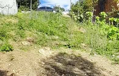 Imagem: O terreno possui 360m² de Área e está localizado em Roça