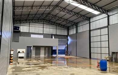 Imagem: O depósito possui 600m² de Área e está localizado em Chácaras