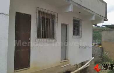 Imagem: A casa possui 1 Dormitório, 1 Banheiro e 50m² de Área e está