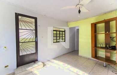 Imagem: A casa possui 2 Dormitórios, 1 Banheiro, 90m² de Área e