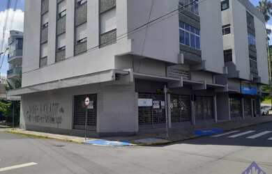 Imagem: O depósito possui 170m² de Área e está localizado em Centro