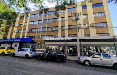 Imagem: O apartamento possui 4 Dormitórios, 3 Banheiros, 1 Vaga na