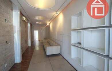 Imagem: O depósito possui 50m² de Área e está localizado em Centro