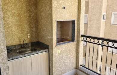 Imagem: O apartamento possui 2 Dormitórios, 2 Banheiros, 2 Vagas na