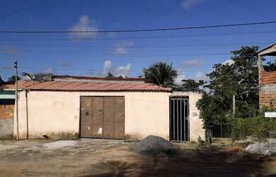 Imagem: A chácara possui 400m² de Área e está localizado em Simões