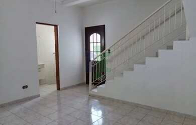 Imagem 4: Sobrado para aluguel tem 80 m² com 2 quartos em Cidade Jardim - Jacareí...