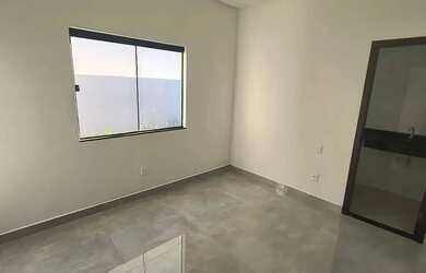 Imagem 10: COND. ALPHAVILLE - VENDO OU TROCO CASA TÉRREA COM 3 SUÍTES, SALA AMPLA E ESPAÇO PARA ÁREA