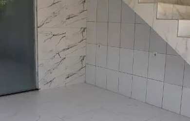 Imagem: A casa possui 3 Dormitórios, 3 Banheiros, 1 Vaga na garagem