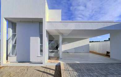 Imagem: A casa em condomínio possui 3 Dormitórios, 4 Banheiros, 2