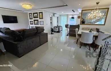 Imagem 12: Casa em Porto Alegre, no bairro Hípica, com 3 dormitório s , e 3 banheiros,...