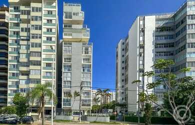 Imagem: O apartamento possui 3 Dormitórios, 3 Banheiros, 1 Vaga na