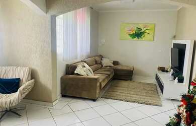 Imagem 2: Casa Térrea para Locação Comercial em São Roque