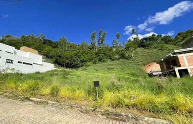 Imagem: O terreno possui 889m² de Área e está localizado em Jardins