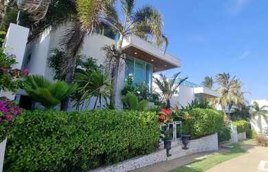 Imagem 1: Casa de alto padrão em condomínio fechado a venda no bairro de Lourdes...