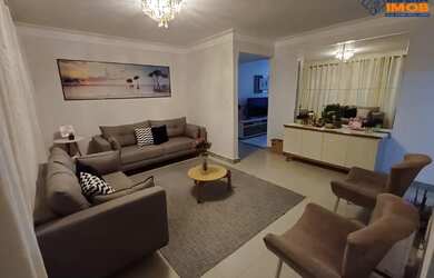 Imagem: A casa em condomínio possui 3 Dormitórios, 3 Banheiros, 2