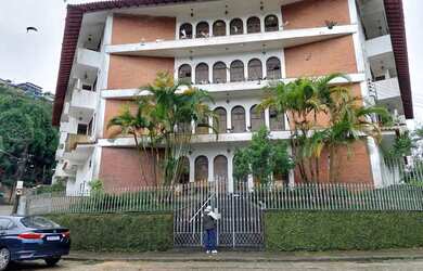 Imagem: O apartamento possui 1 Dormitório, 1 Banheiro, 1 Vaga na garagem