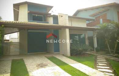 Imagem: A casa em condomínio possui 3 Dormitórios, 3 Banheiros, 4