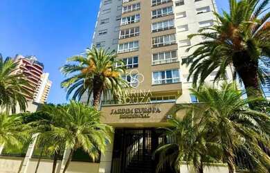 Imagem: O apartamento possui 3 Dormitórios, 2 Banheiros, 3 Vagas na