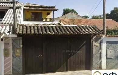 Imagem: A casa possui 2 Dormitórios, 2 Banheiros, 1 Vaga na garagem