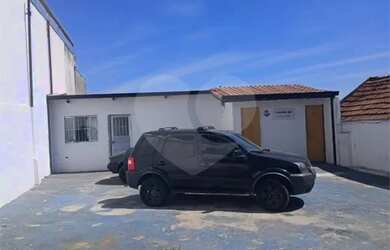 Imagem: O terreno possui 400m² de Área e está localizado em Centro