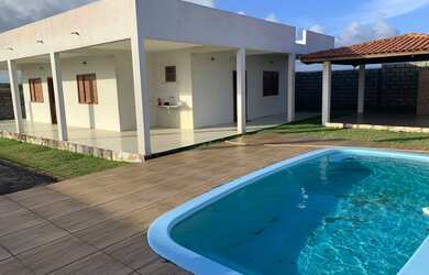 Imagem: A casa em condomínio possui 3 Dormitórios, 3 Banheiros, 4