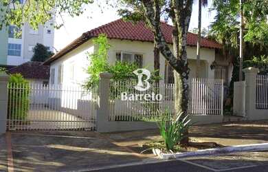 Imagem: O depósito possui 260m² de Área e está localizado em Centro