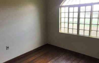 Imagem 8: Casa grande na QNG 2 alugueis R$ 1500,00 cada um TaguatingaDF