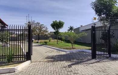 Imagem: A casa em condomínio à venda possui 1 Dormitório, 1 Banheiro