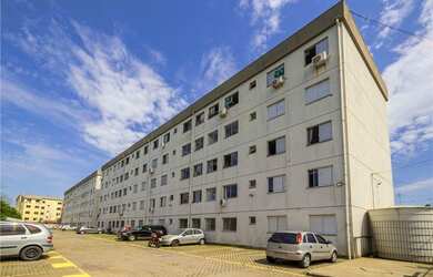 Imagem: O apartamento possui 2 Dormitórios, 1 Banheiro, 1 Vaga na garagem