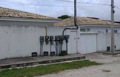 Imagem: A casa em condomínio possui 2 Dormitórios, 2 Banheiros, 1