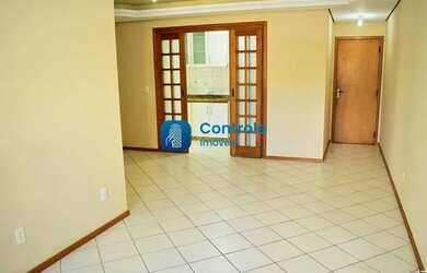 Imagem: O apartamento possui 3 Dormitórios, 2 Banheiros, 1 Vaga na