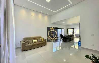 Imagem: A casa em condomínio possui 2 Dormitórios, 4 Banheiros, 4