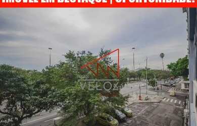 Imagem 3: Quarto e sala com varanda para o Aterro e 40 metros no Flamengo - Rio...