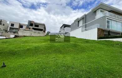 Imagem: O terreno possui 420m² de Área e está localizado em Cidade