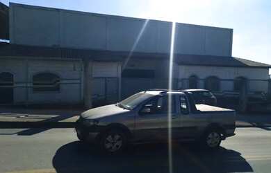 Imagem 3: Galpão/Depósito/Armazém para venda tem 999 metros quadrados