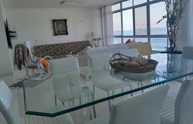 Imagem 8: Maravilhoso pe na areia pitangueiras guaruja