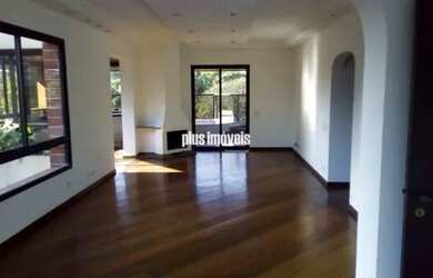 Imagem: O apartamento possui 3 Dormitórios, 5 Banheiros, 4 Vagas na