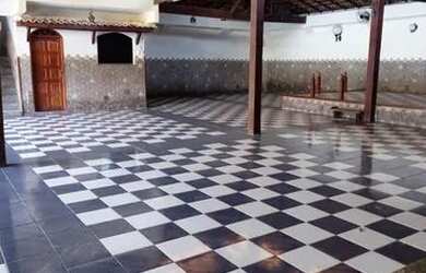 Imagem: O depósito está localizado em Realengo, Rio de Janeiro à