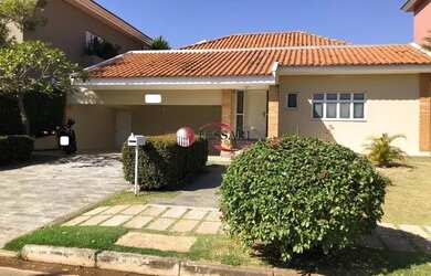 Imagem: A casa em condomínio possui 3 Dormitórios, 5 Banheiros, 4