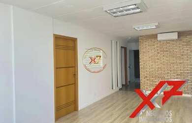 Imagem: O depósito possui 1 Vaga na garagem, 70m² de Área e está