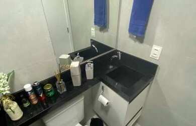 Imagem: O apartamento possui 2 Dormitórios, 2 Banheiros, 1 Vaga na