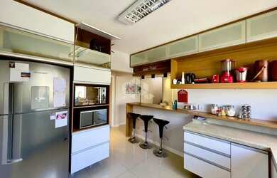 Imagem 8: Cobertura duplex no centro com terraço e 4 dormitórios