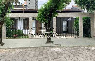 Imagem 3: Esplanada - Casa. Piscina, Churrasqueira, 864m² de Áreae2 Vagas na garagem