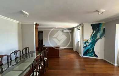 Imagem: O apartamento possui 3 Dormitórios, 3 Banheiros, 2 Vagas na