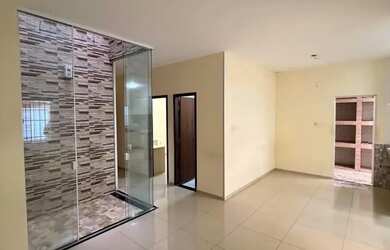 Imagem 2: ANA20 CASA EM COND MIRITIUA